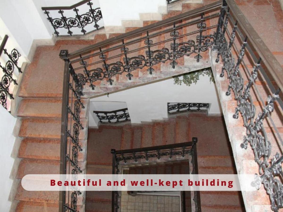 Queen Zita Apt 130 M2 Near Chain Bridge Budapest Exterior photo